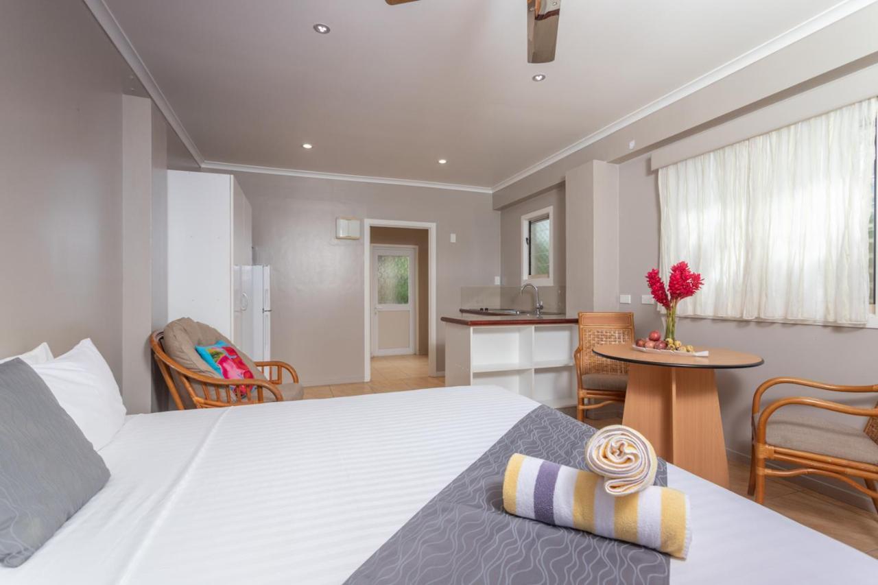 Moana Sands Beachfront Hotel Раротонга Екстер'єр фото