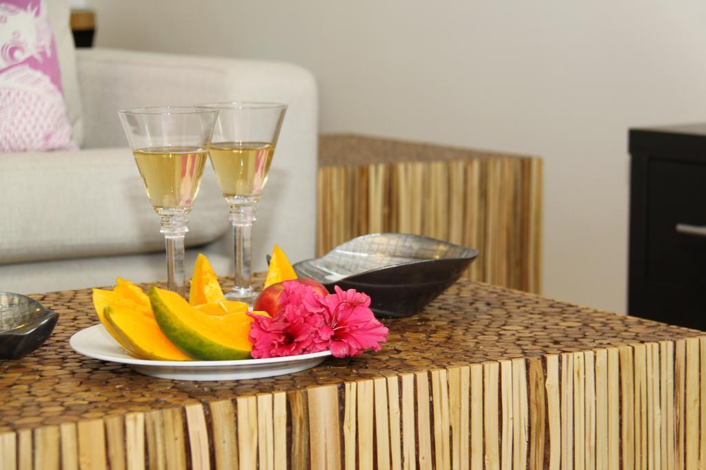 Moana Sands Beachfront Hotel Раротонга Екстер'єр фото